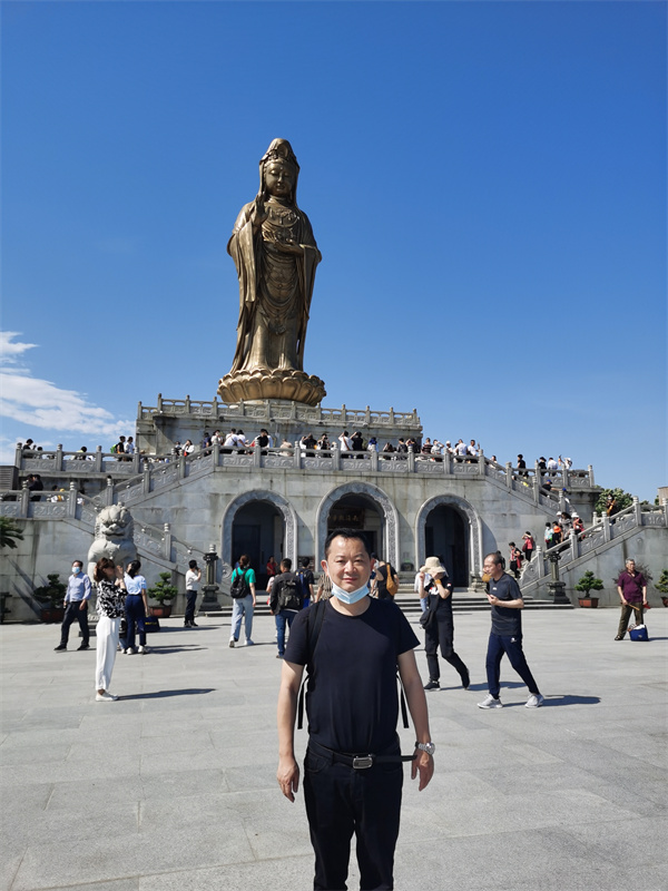 13-吴鲁斌.jpg