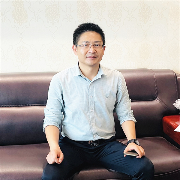 15-刘策群.jpg
