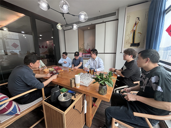 1-罗志清.jpg